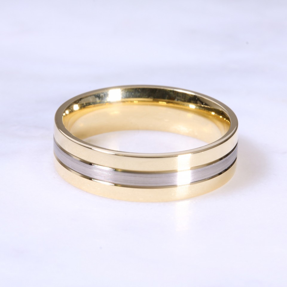 18ct 6mm Yellow & White Gold Wedding Band