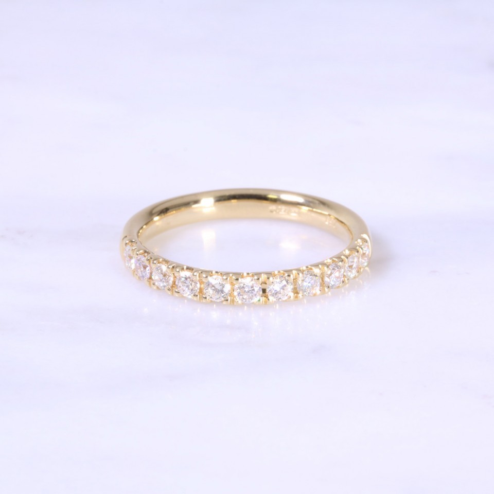 Micro Claw Set Diamond Eternity Ring 3mm